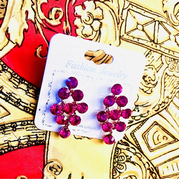 🍇 PURPLE EARRINGS 🍇 - Picture 2 of 2